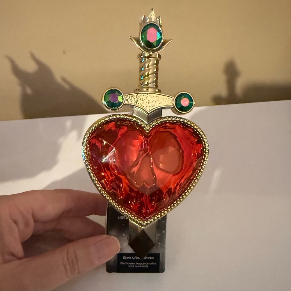 B&BW Evil Queen Wallflower Plug